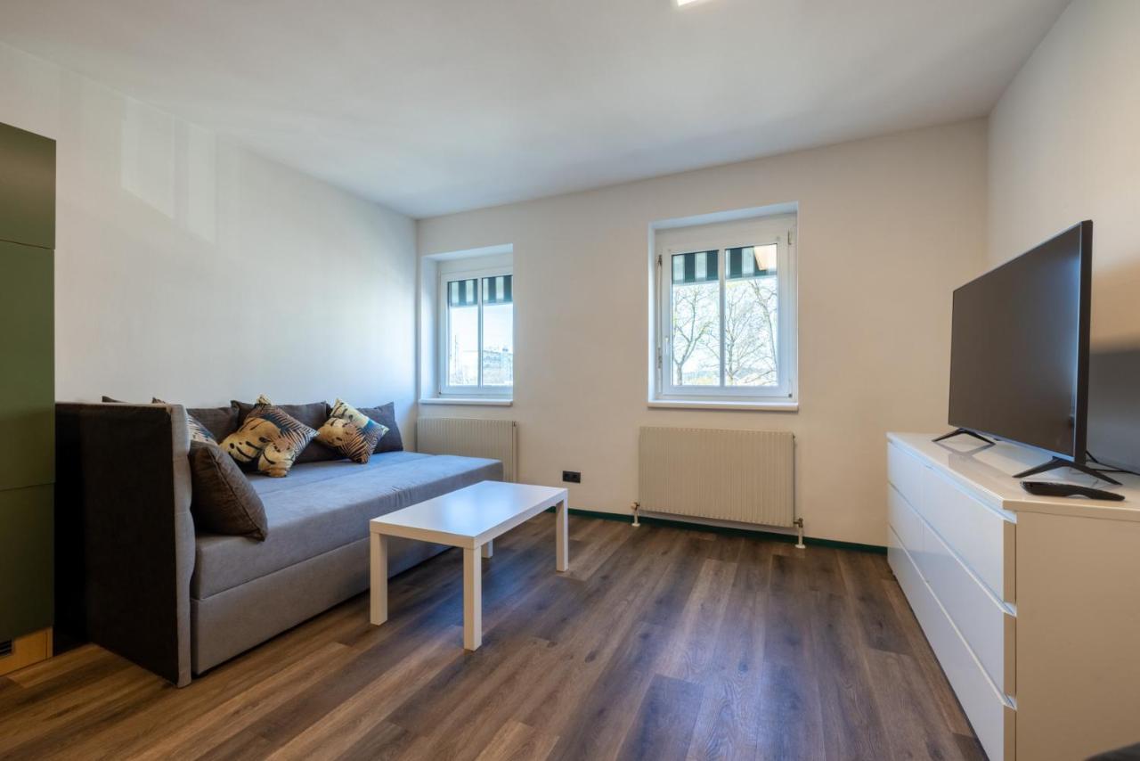 City Apartments アムシュテッテン エクステリア 写真