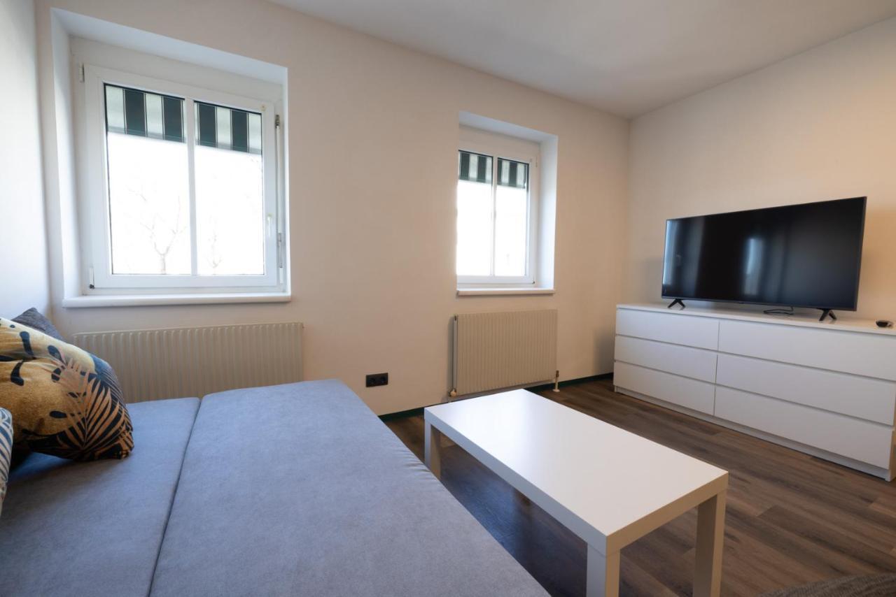 City Apartments アムシュテッテン エクステリア 写真